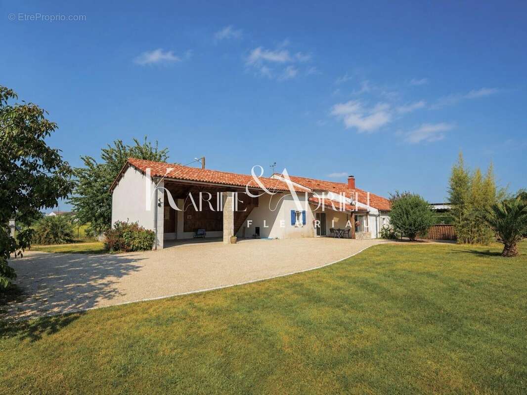 Photo 3 - Maison à FONTAINES