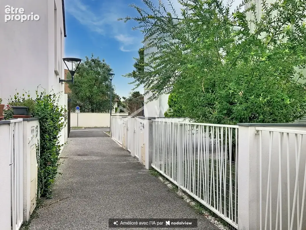 Maison 4 pièces 94 m² à vendre à Idron (64320) - photo 2