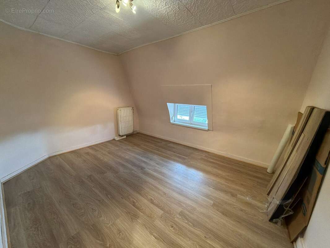 Maison 95 m² à Leers  - photo 7