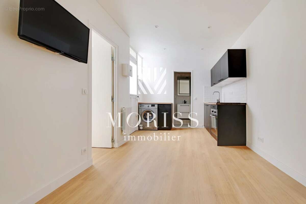 Appartement à PARIS-17E