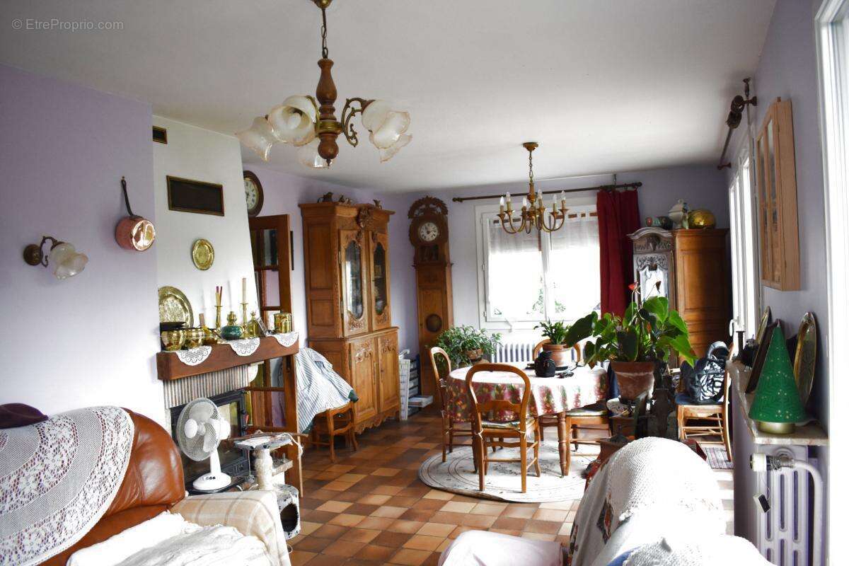 Maison à MONTFORT-SUR-RISLE