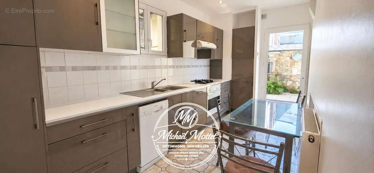 Maison de caractère 115 m² – 4 chambres, jardin clos, double garage en cœur de Caudebec-en-Caux - photo 5