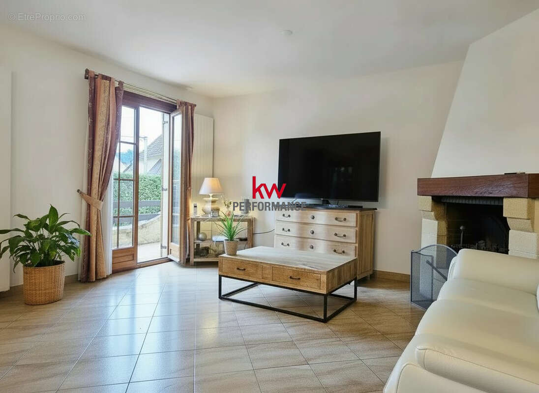 Maison 95 m² à Eaubonne  - photo 4