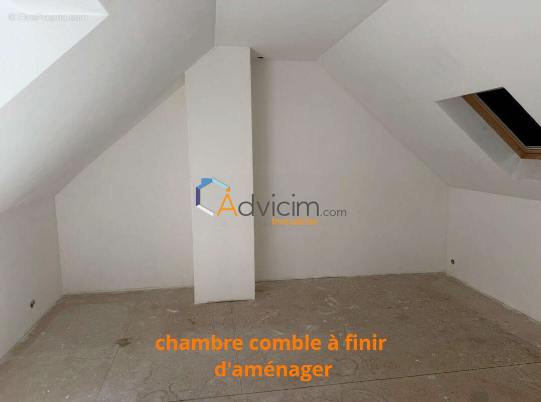 Maison 85 m² à Sache  - photo 9