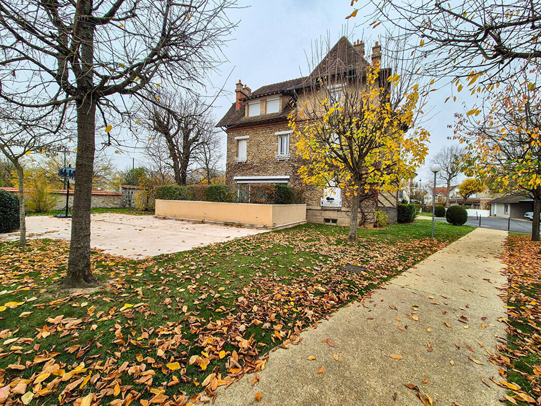 Appartement à MELUN