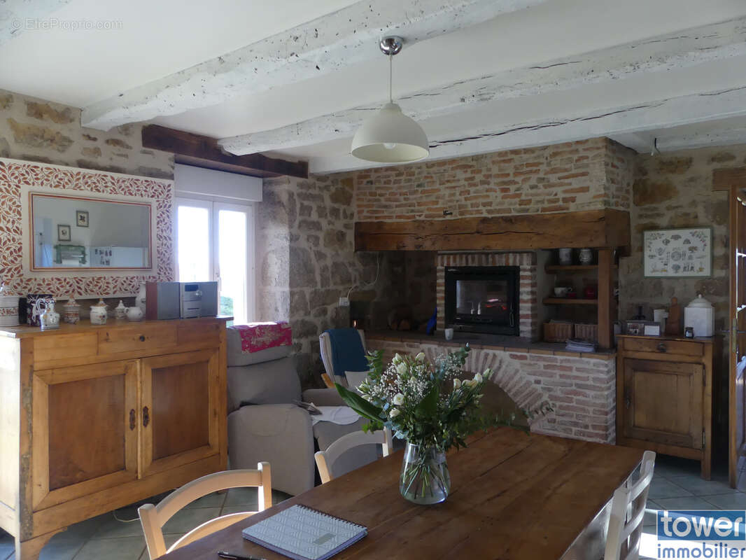 Maison à VILLENEUVE