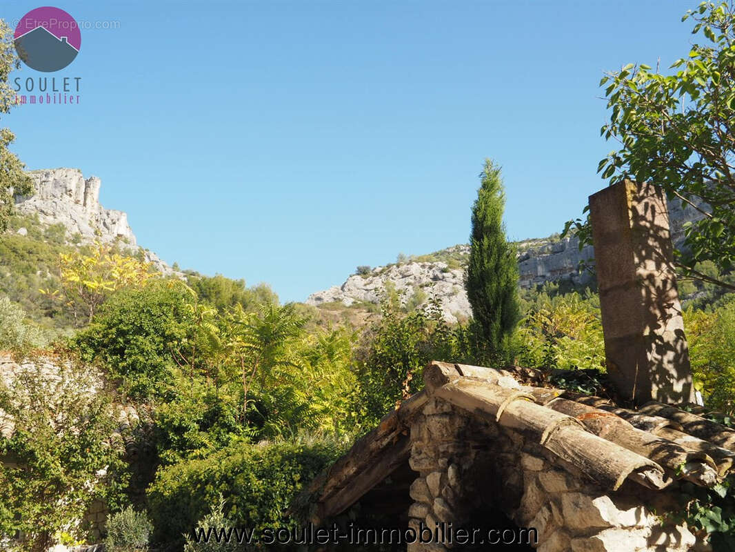 Maison à L'ISLE-SUR-LA-SORGUE