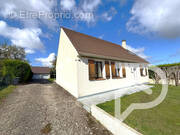 Maison à SAINT-JUST-EN-CHAUSSEE