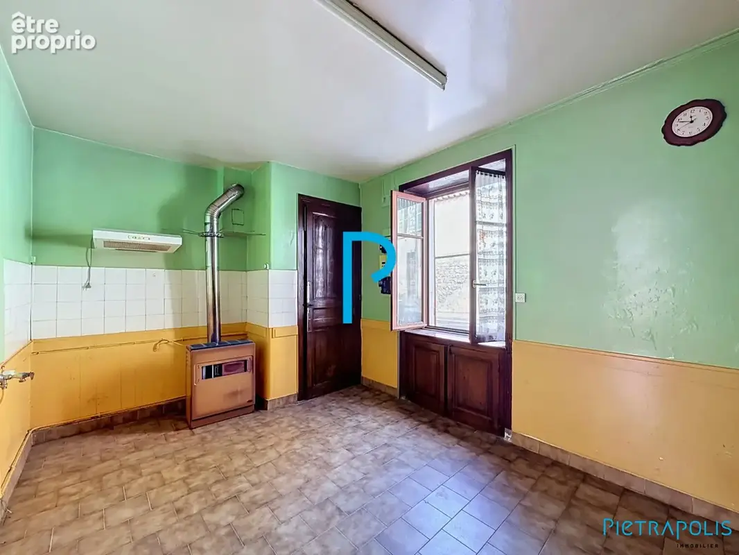 Maison 5 pièces 95 m² à vendre à Tarare (69170) - photo 3