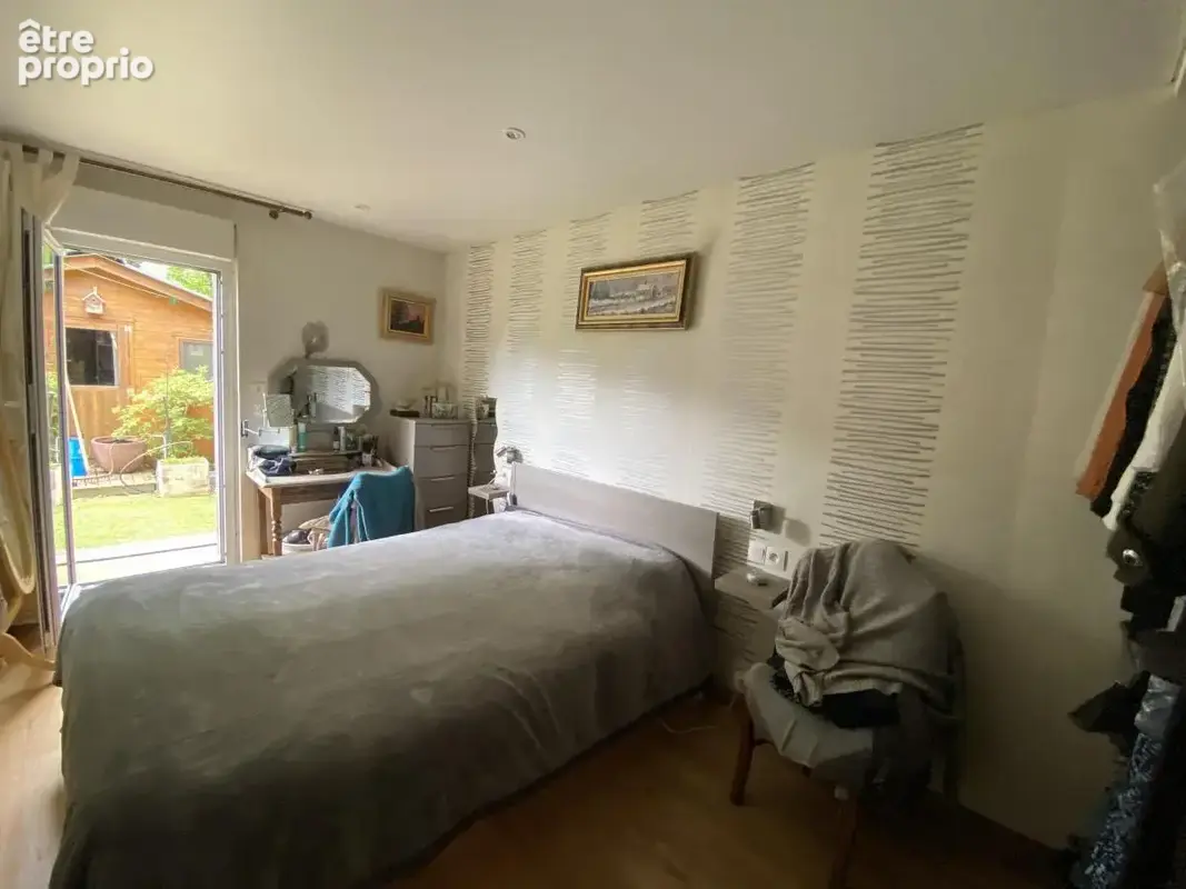 Maison 96 m² à Val-De-Reuil  - photo 5