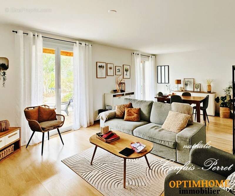 Maison à MISEREY-SALINES