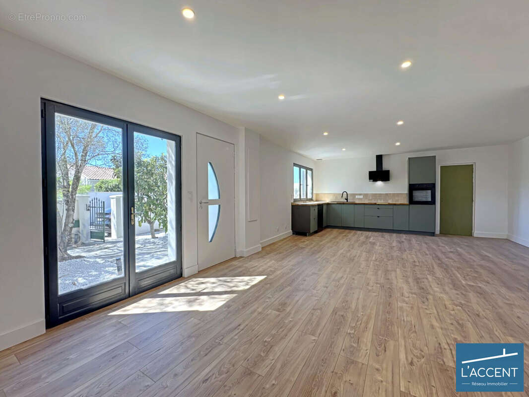 Séjour - Maison à LE CRES