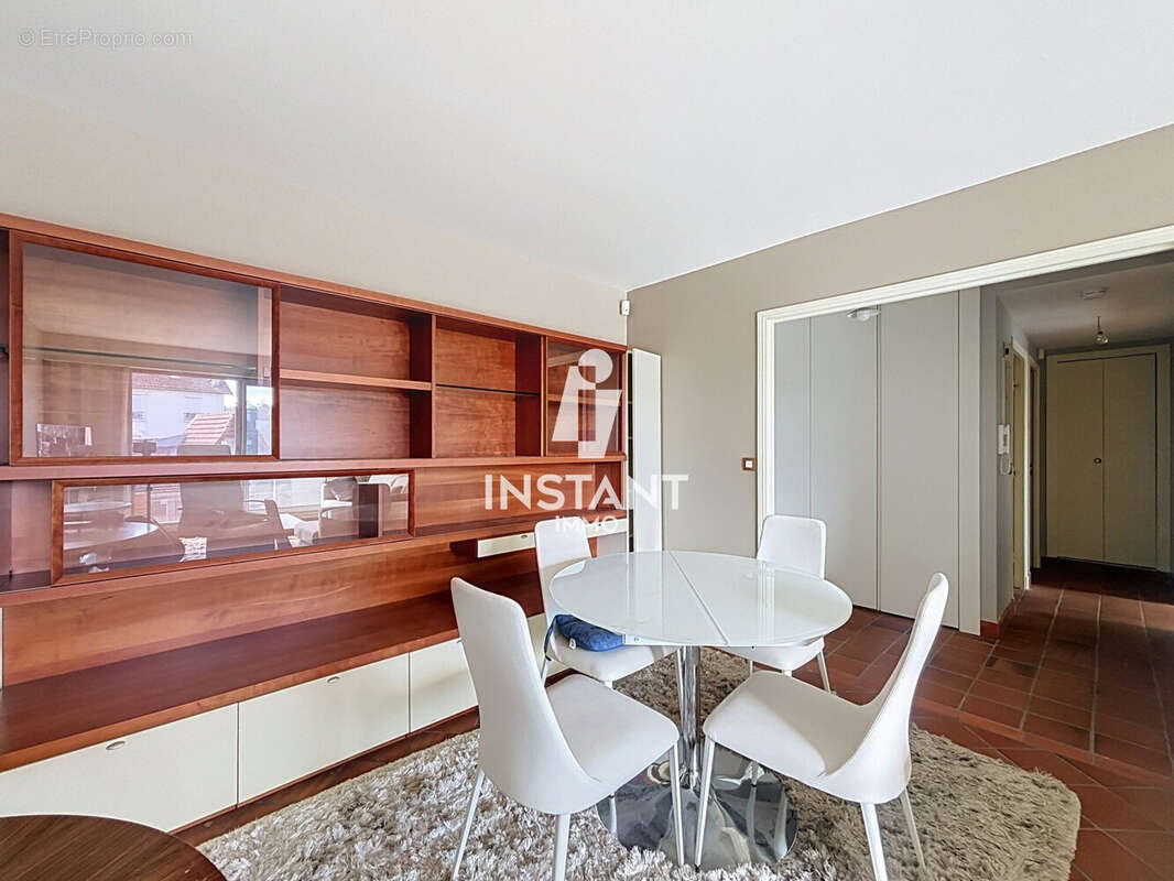 Appartement à NOGENT-SUR-MARNE