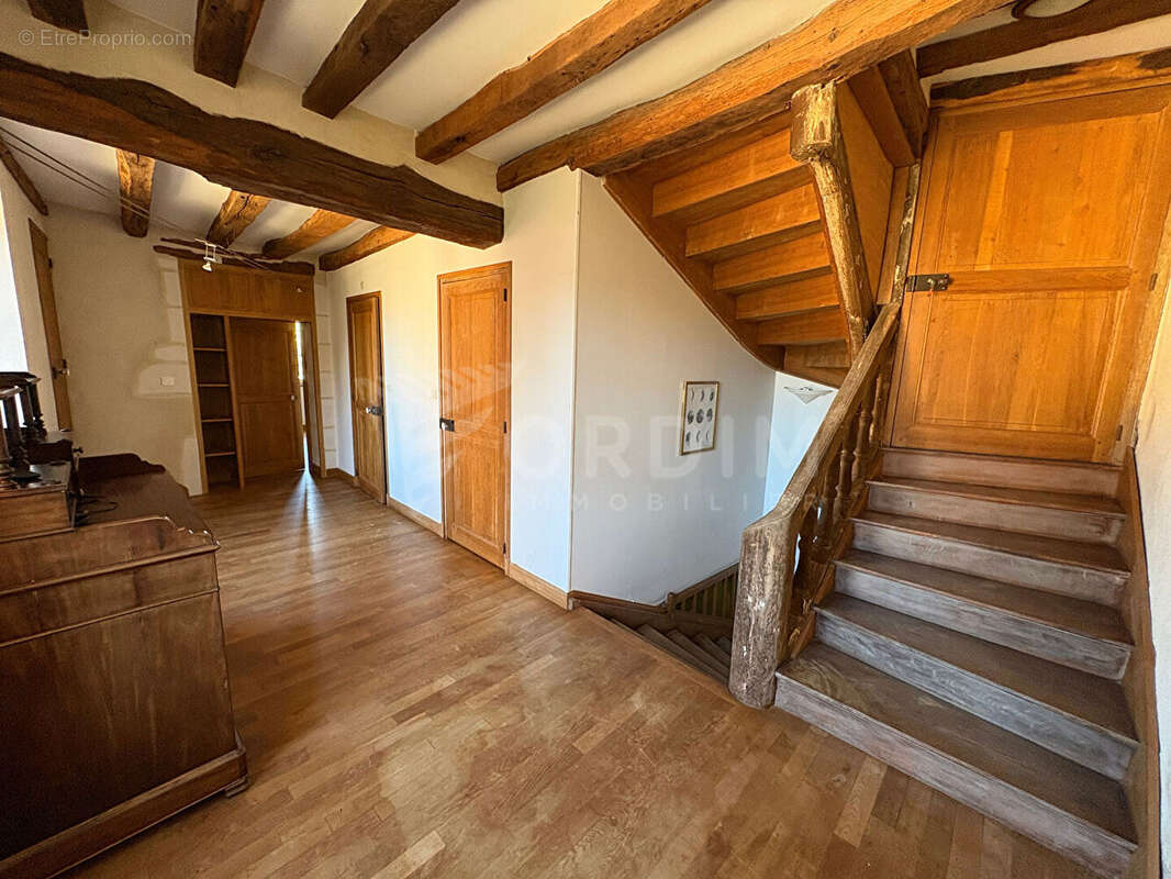 Maison à CHABLIS