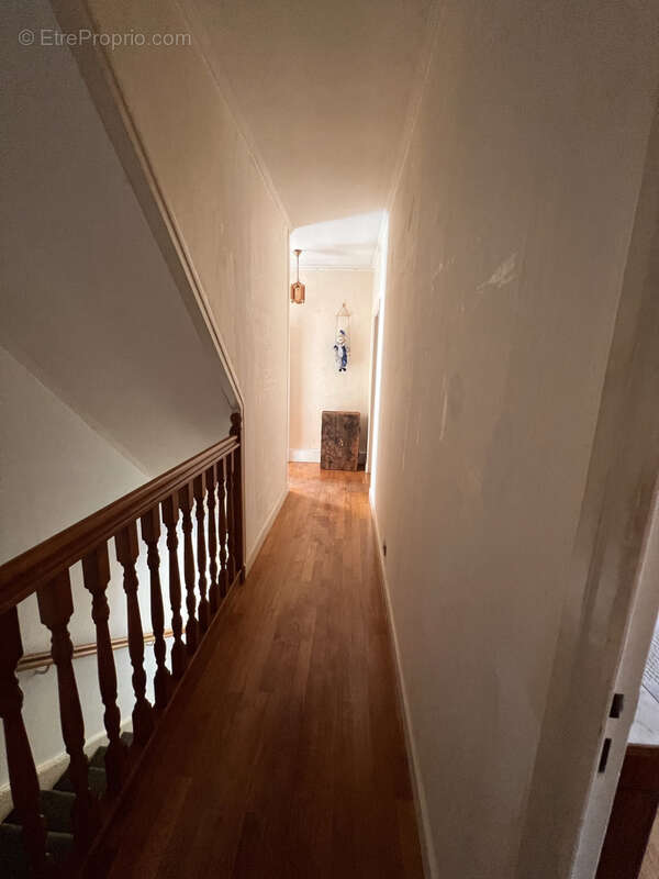 Maison à CHAMPAGNE-AU-MONT-D'OR