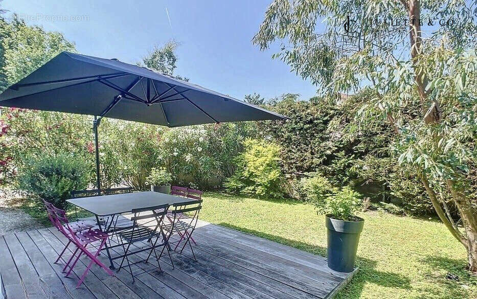 Maison 147 m² à Tassin-La-Demi-Lune  - photo 5