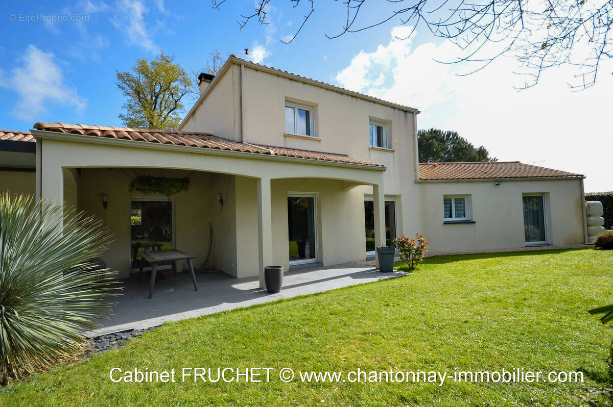 Maison à CHANTONNAY