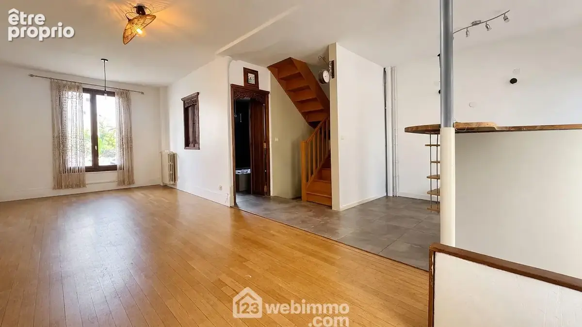 Maison 121 m² à Montreuil  - photo 4