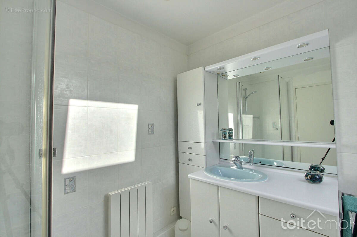 Maison à MAGNY-LES-HAMEAUX