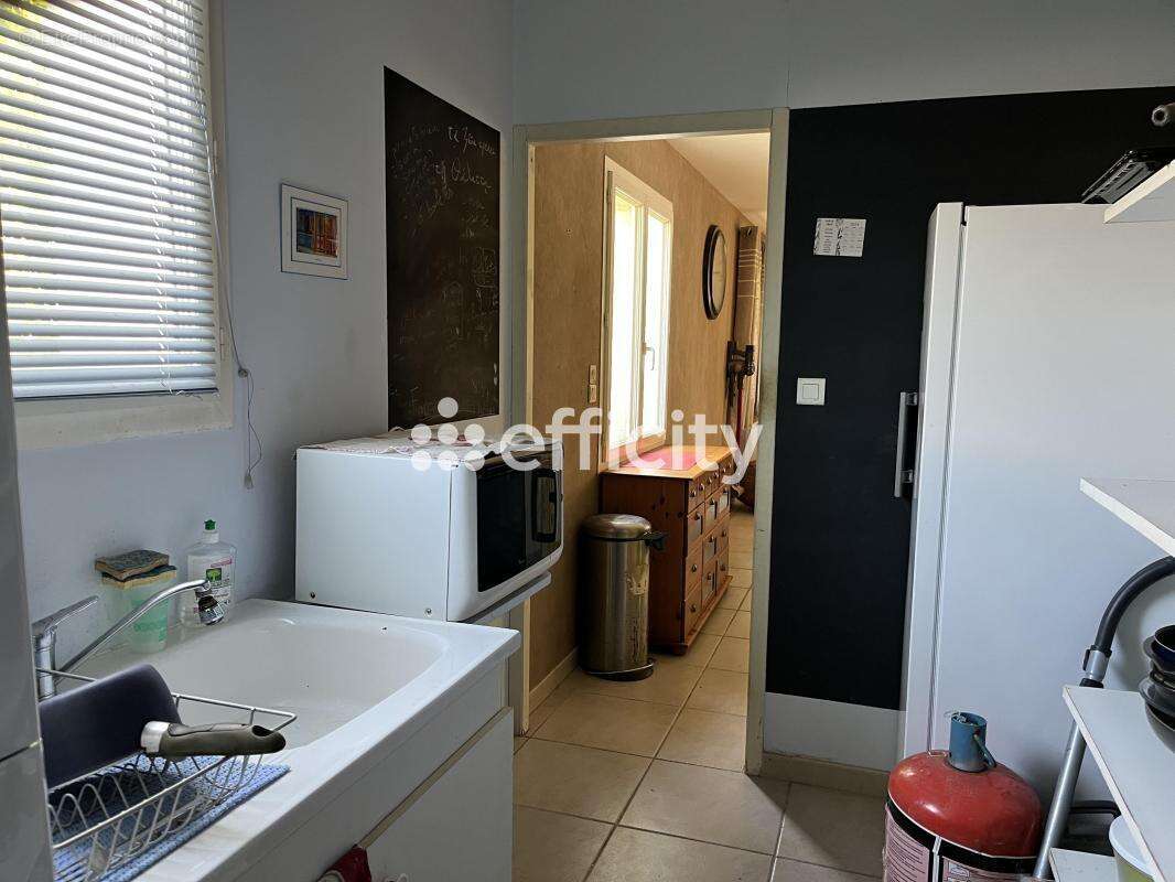 Maison à SAINT-GELAIS