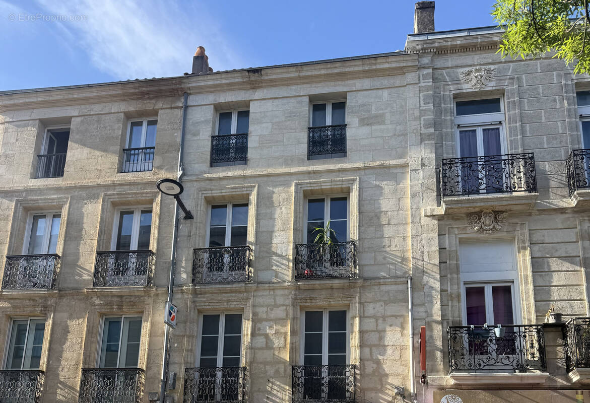 Appartement à BORDEAUX