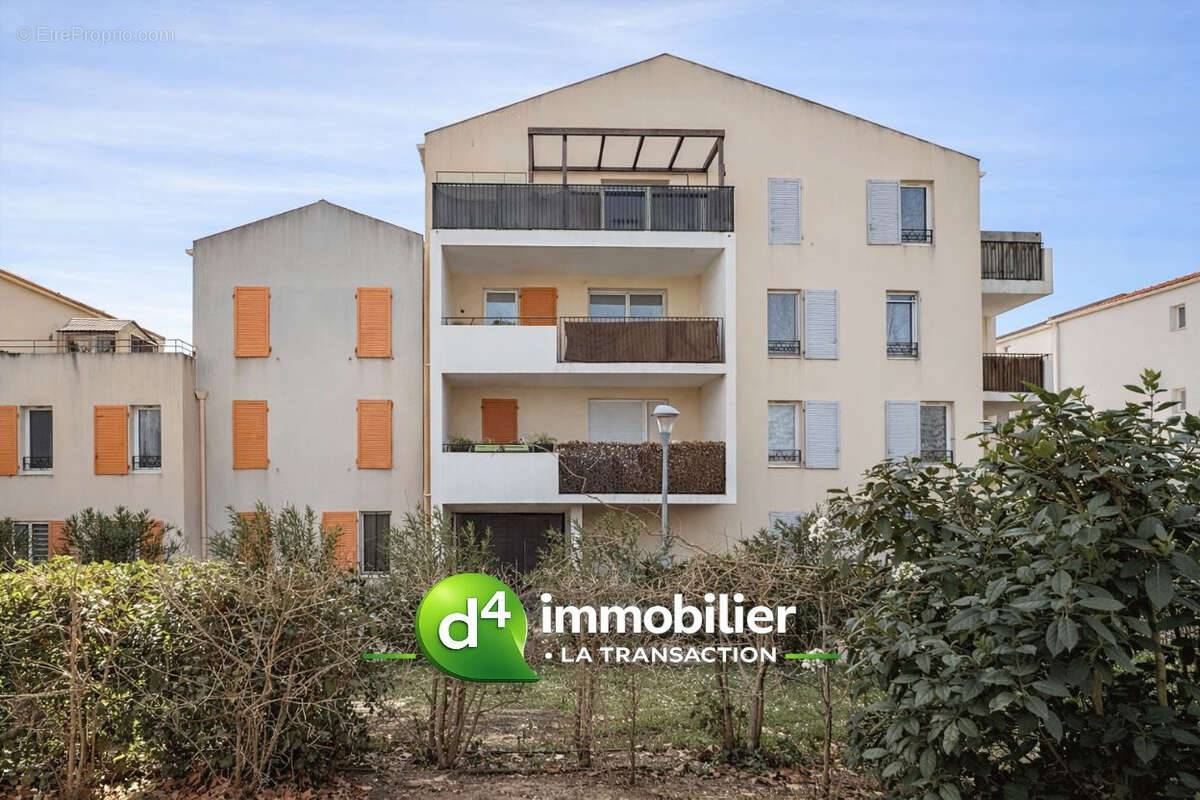 Appartement à MARSEILLE-14E