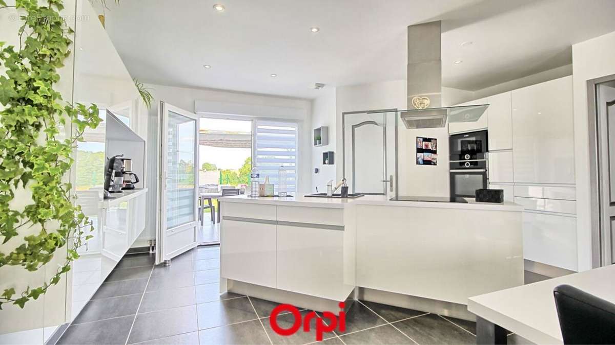 Maison à GRANDVILLERS-AUX-BOIS