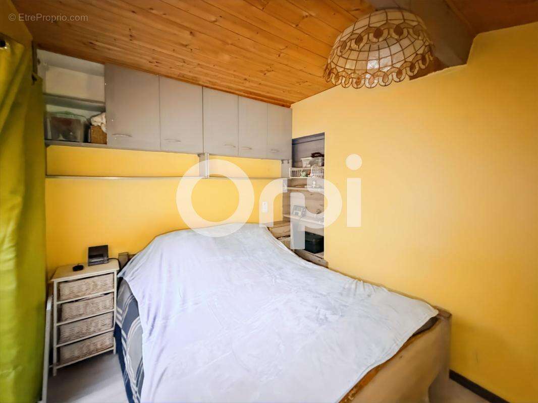 Maison à GROSPIERRES