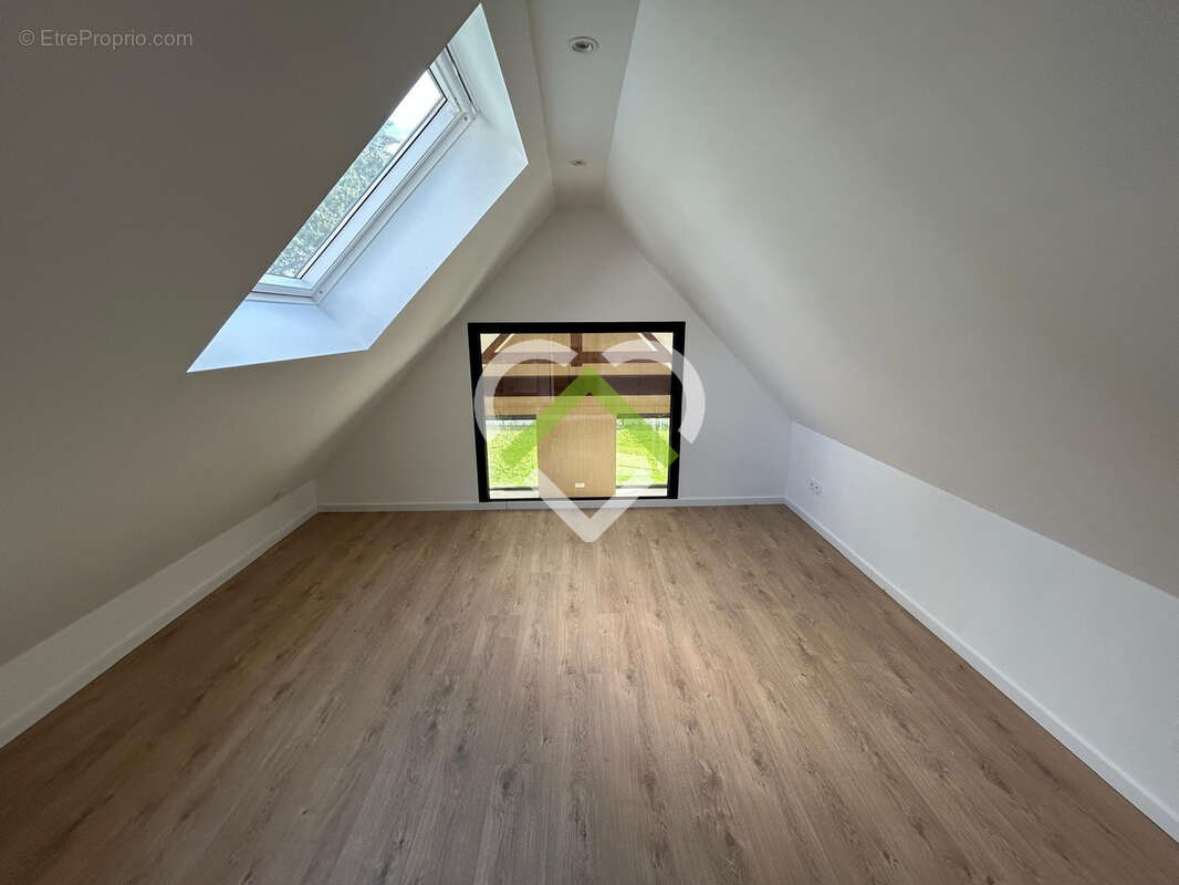 Superbe maison familiale entièrement rénovée au coeur du village prisé de VERLINGHEM - photo 13
