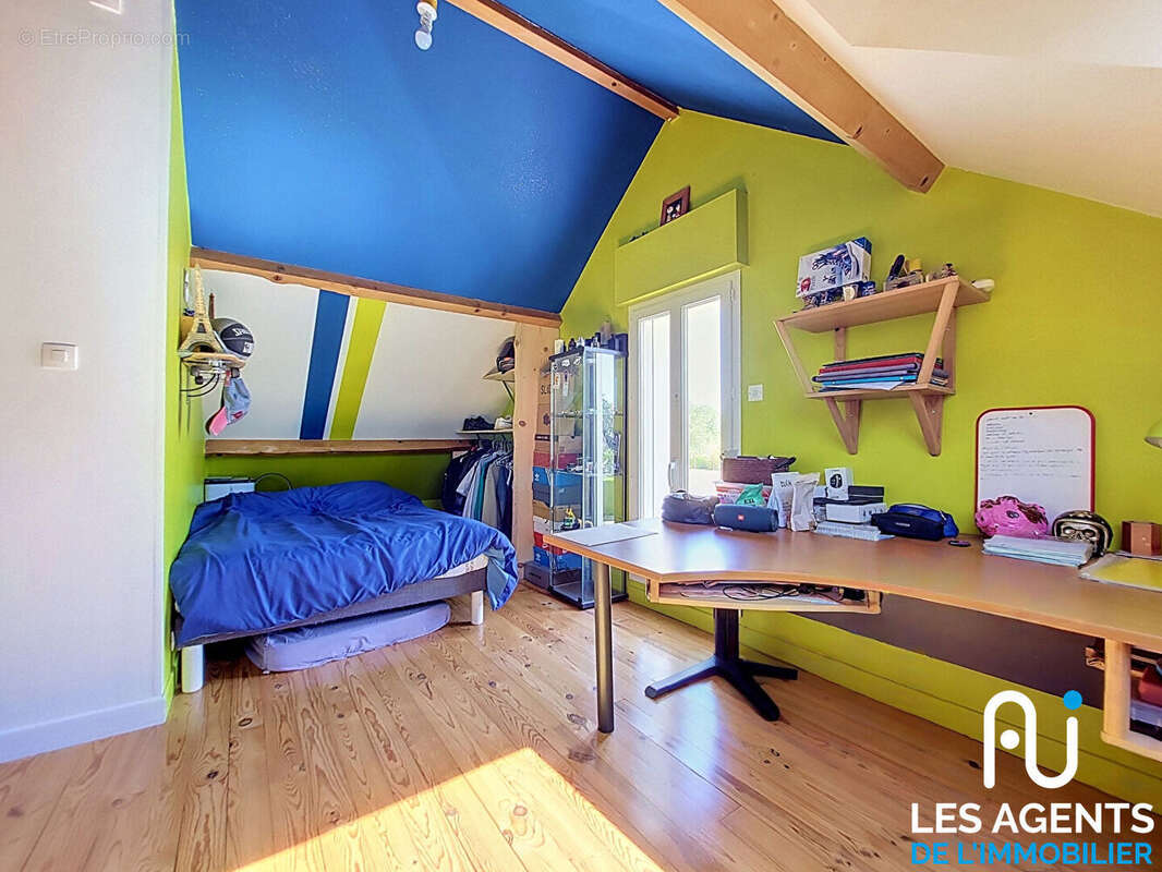 Maison  rénovée 117.05 m2 - photo 9