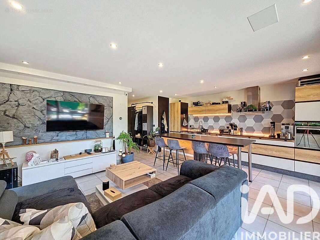 Photo 3 - Appartement à VETRAZ-MONTHOUX