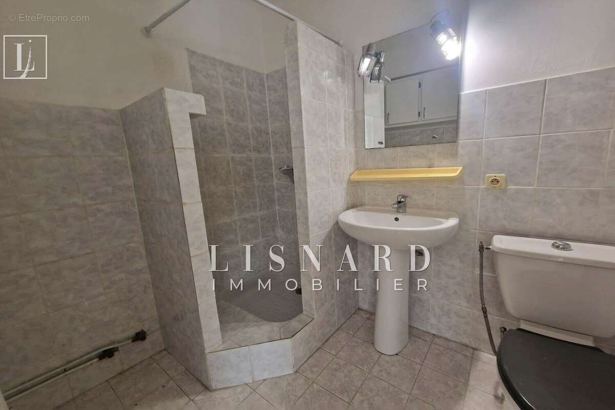 Appartement 35 m² à Vallauris  - photo 6