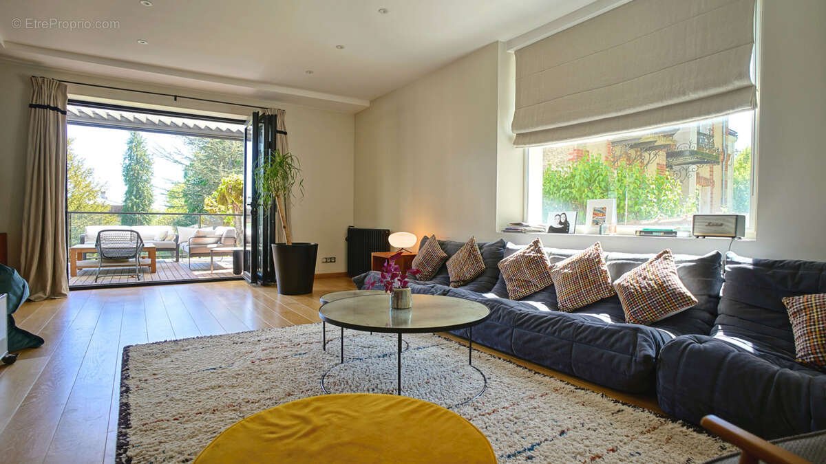 Maison à FONTAINEBLEAU