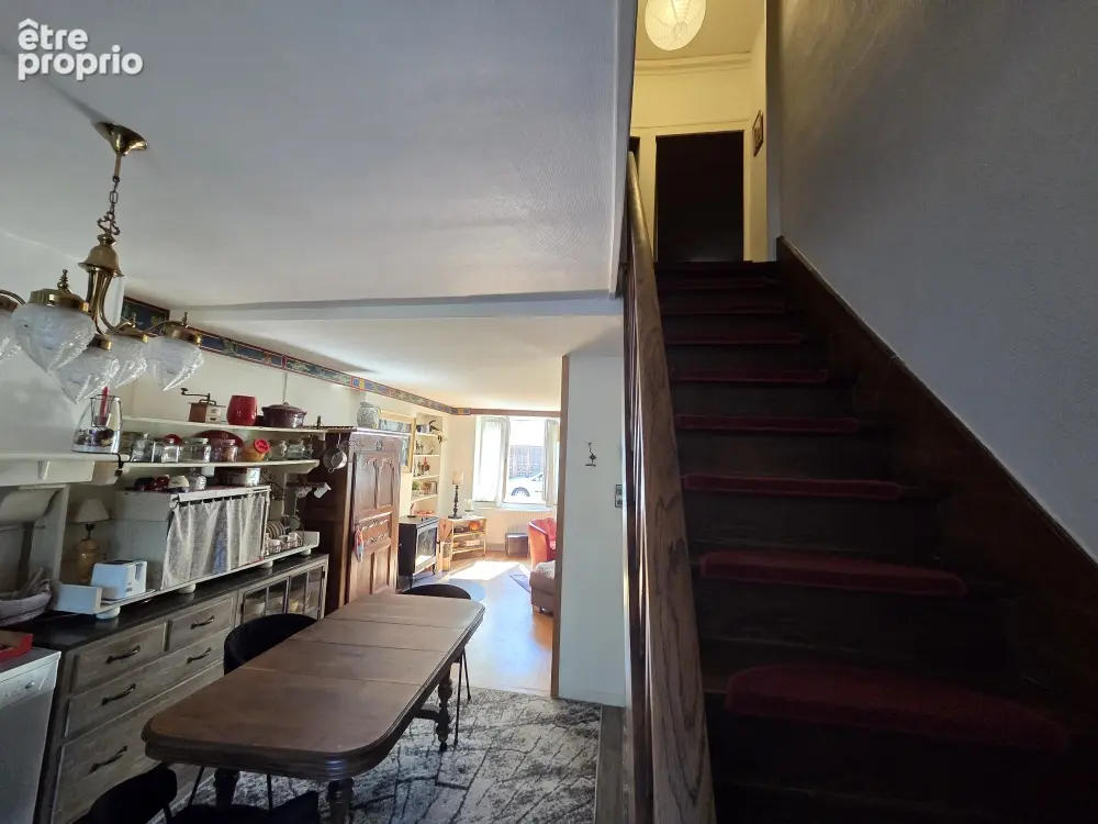 Maison 104 m² à Le Grand-Bourg  - photo 8