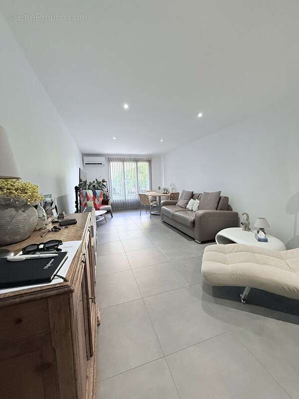 Appartement à LA VALETTE-DU-VAR