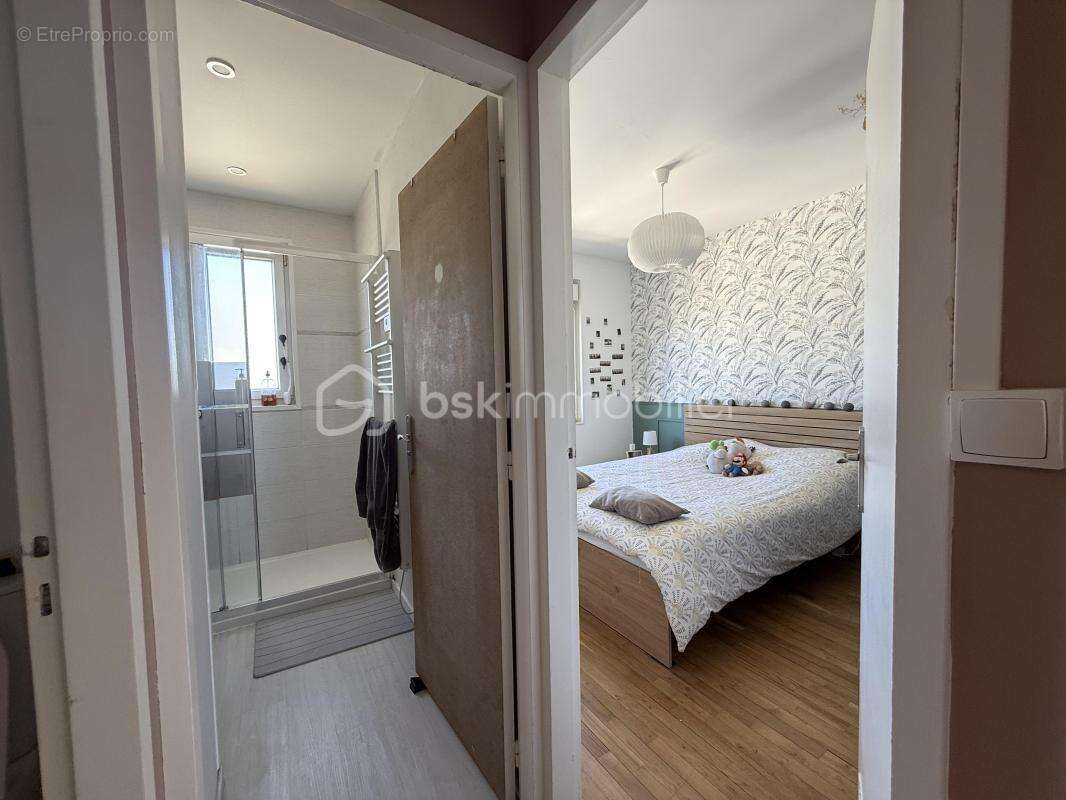 Maison à SAVIGNE-L'EVEQUE