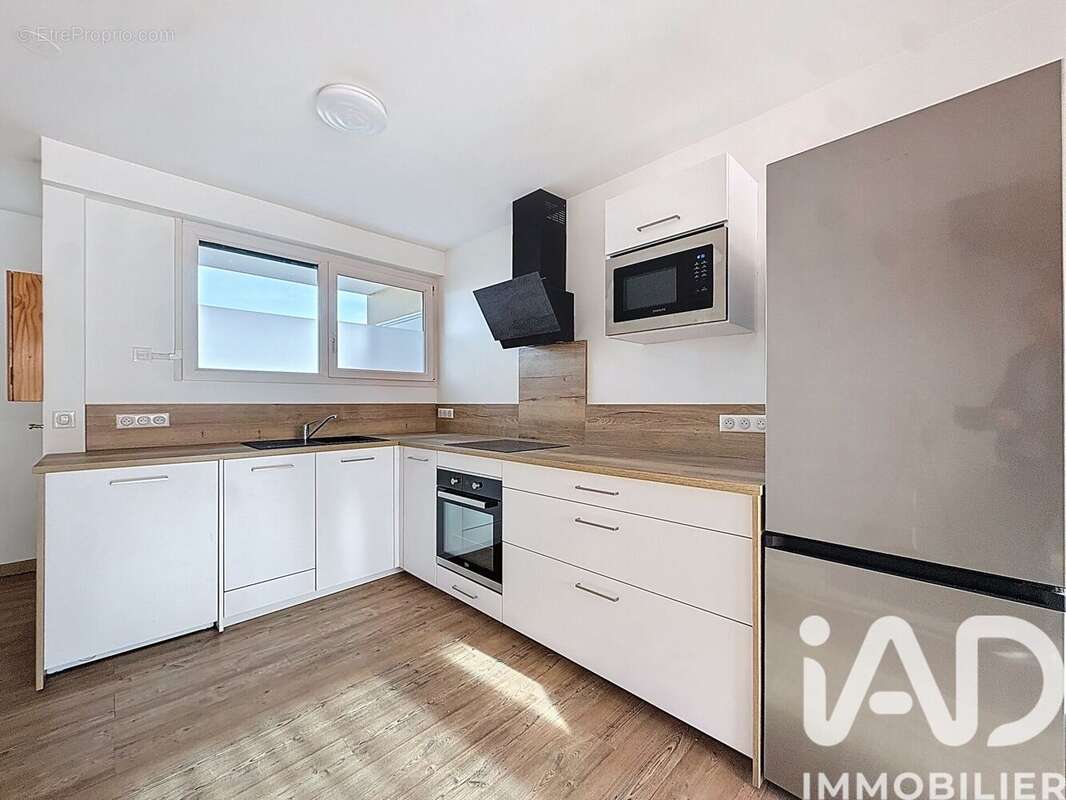 Photo 2 - Appartement à BRIE-COMTE-ROBERT