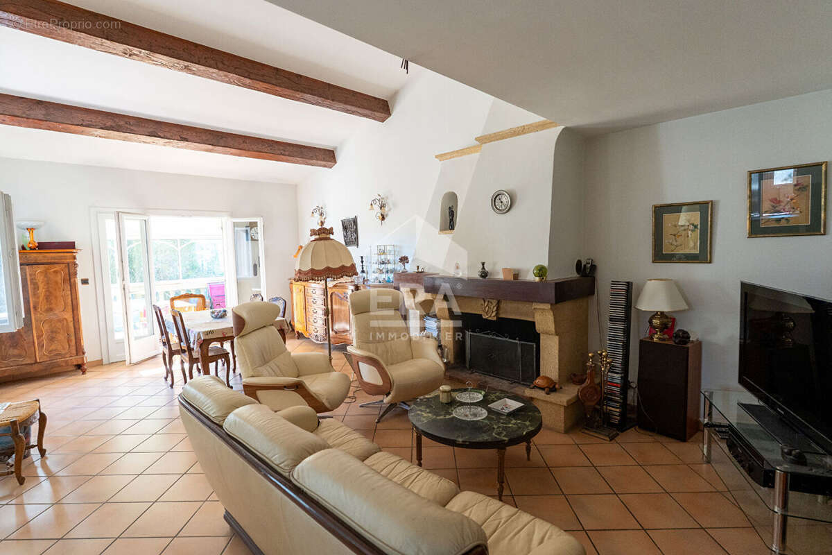 Maison à BOUC-BEL-AIR