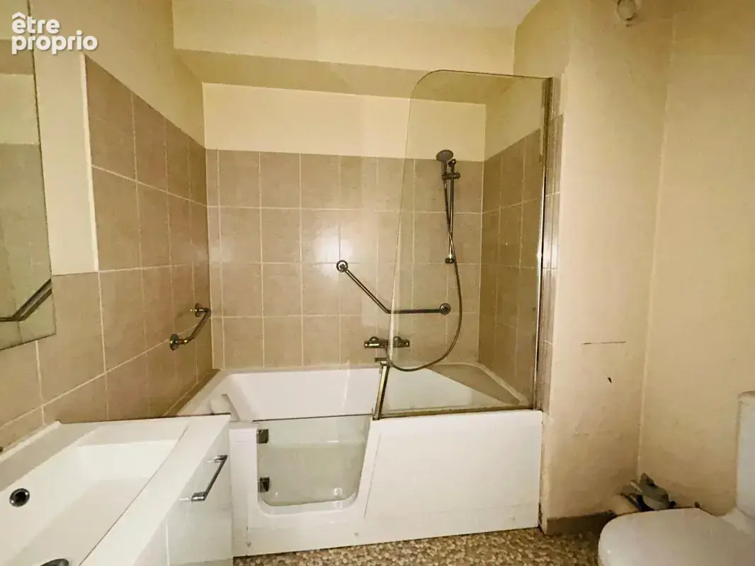 Appartement À Vendre - photo 5