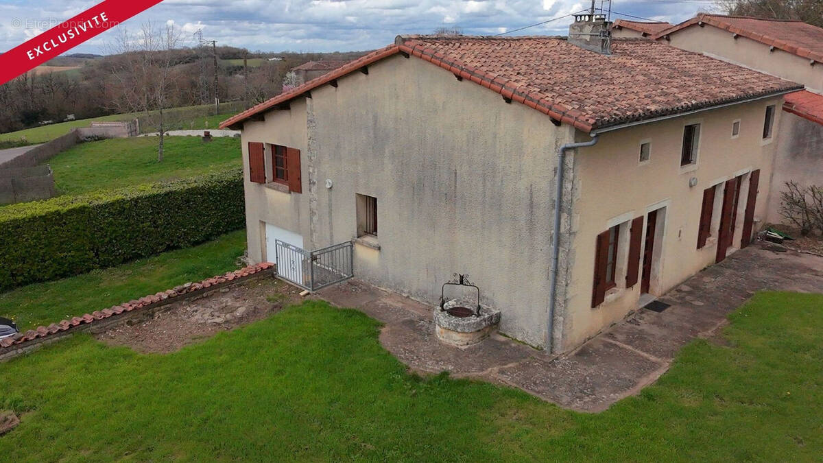 Maison à TAIZE-AIZIE