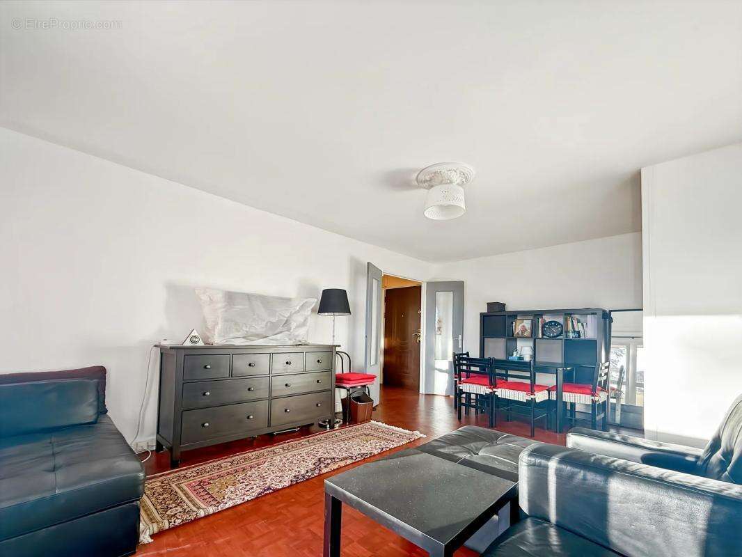 Appartement à SAVIGNY-SUR-ORGE