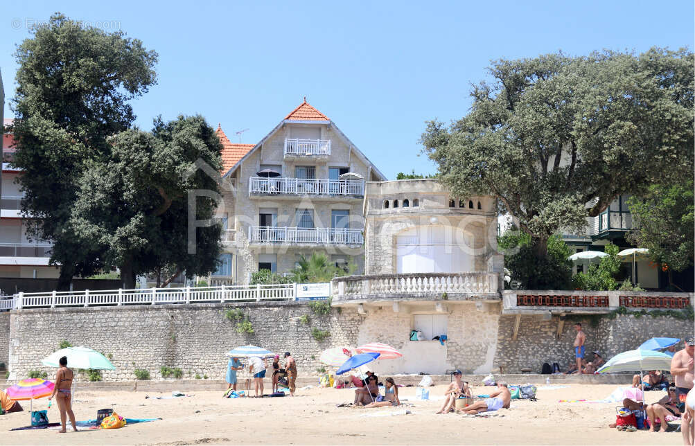 Appartement à SAINT-PALAIS-SUR-MER