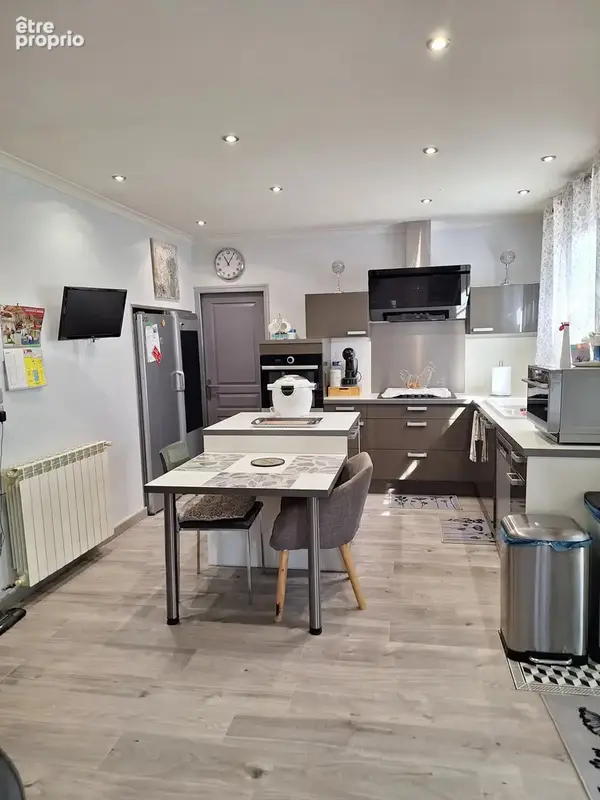 Maison 104 M² à Uchaud - 308750 € FAI - photo 2