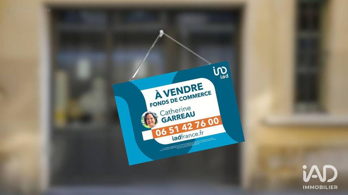 Photo 1 - Commerce à VILLENEUVE-LES-AVIGNON