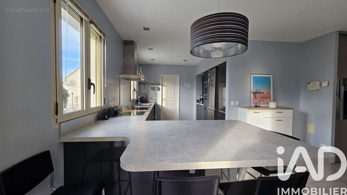 Photo 9 - Maison à MORAINVILLIERS