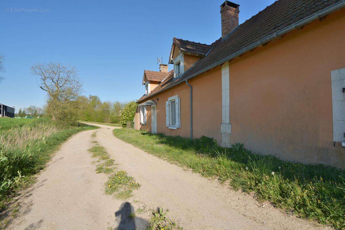 Maison Ivoy Le Pre 5 pièce(s) 159.41 m2 - photo 13