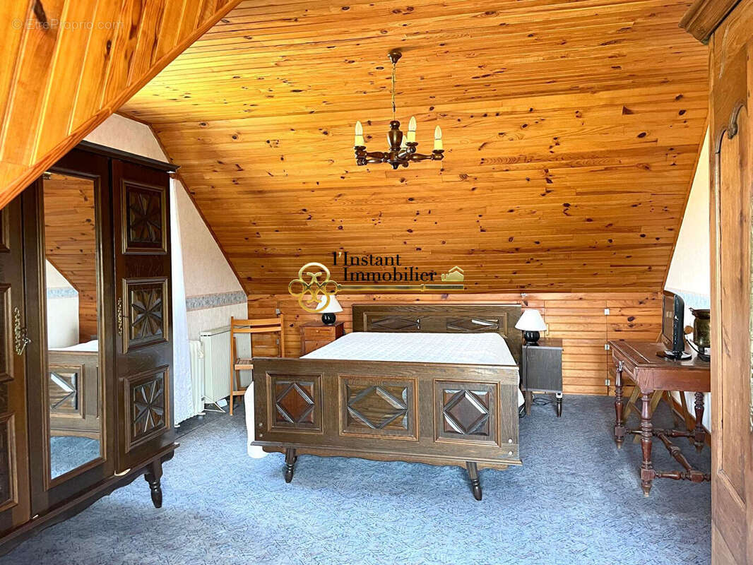 Maison à SAINT-JEAN-DU-DOIGT