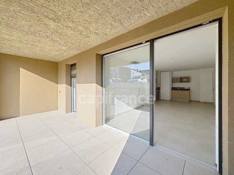 Appartement à LANGLADE