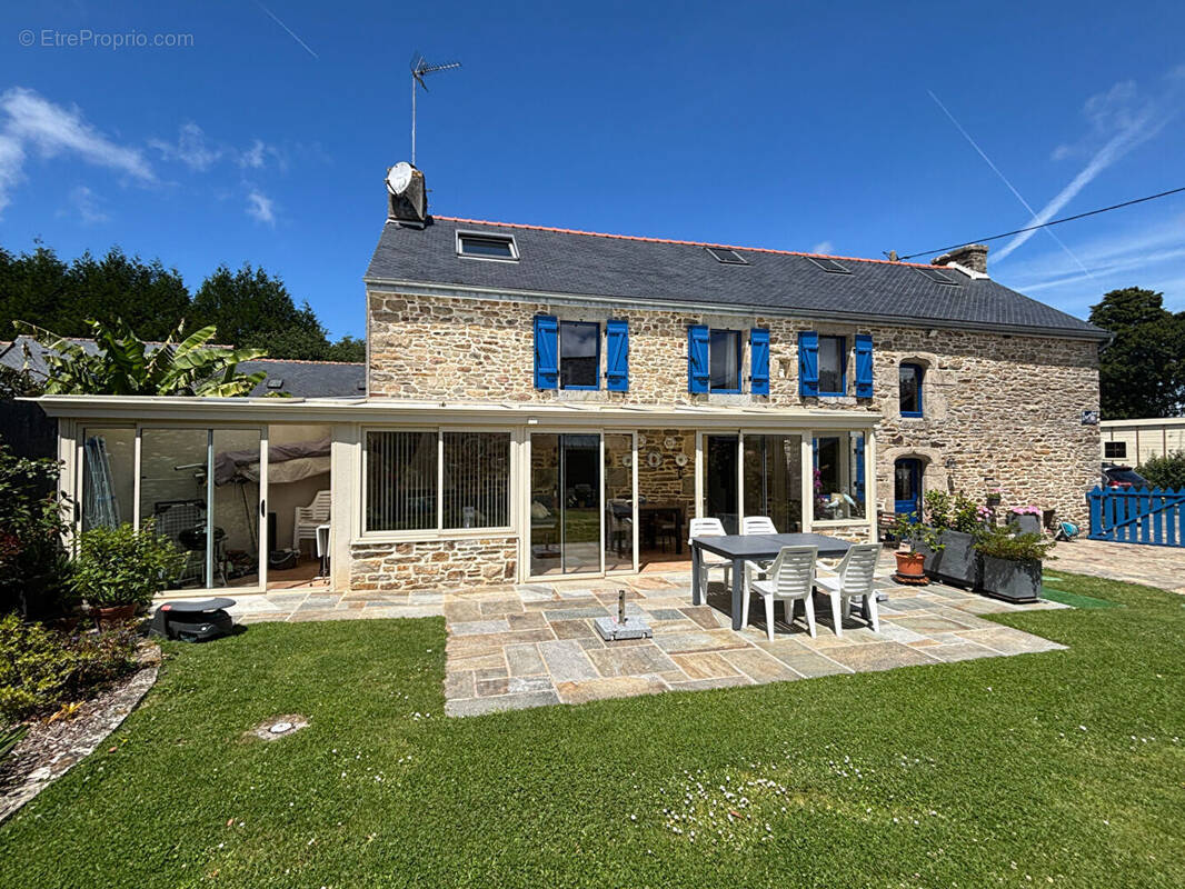 Maison à CLOHARS-CARNOET