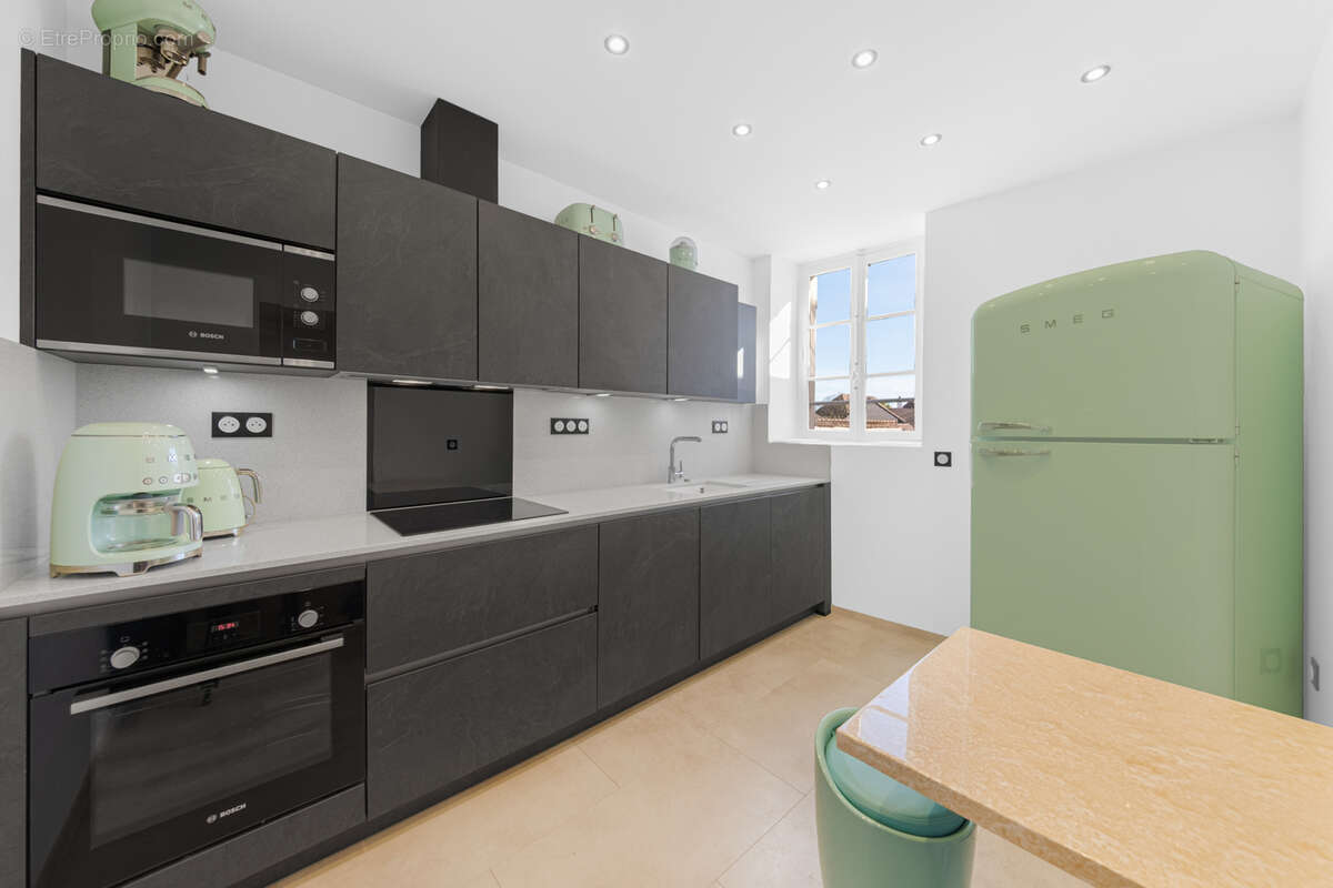 Splendide appartement de caractère au cœur d'une demeure du XIXème siècle - photo 6